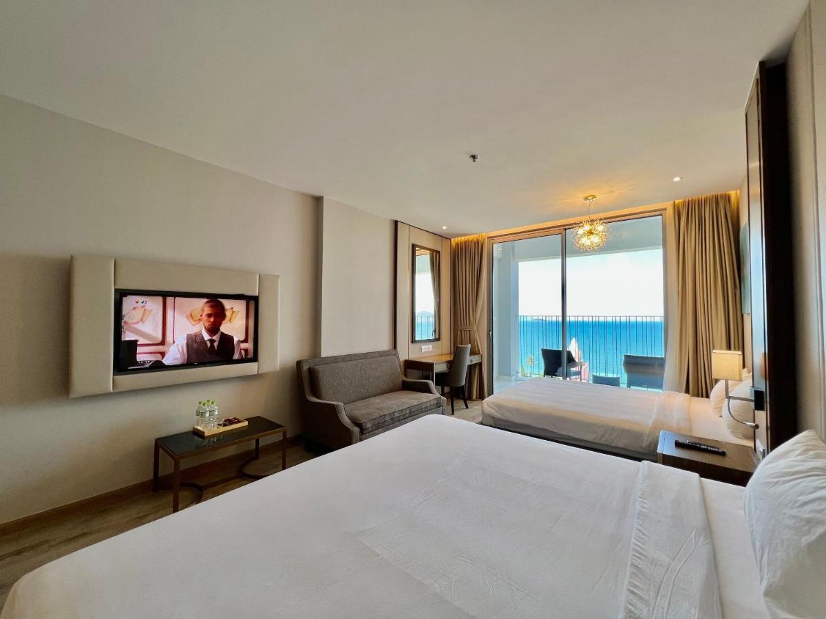 Panorama Central Nha Trang- Vietnam'S Highest Infinitive Rooftop Pool エクステリア 写真